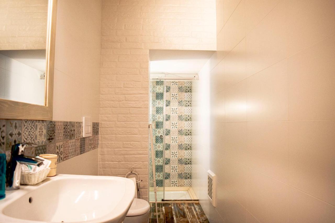 Casa Vacanze L'Essenziale Martina Franca Bagian luar foto